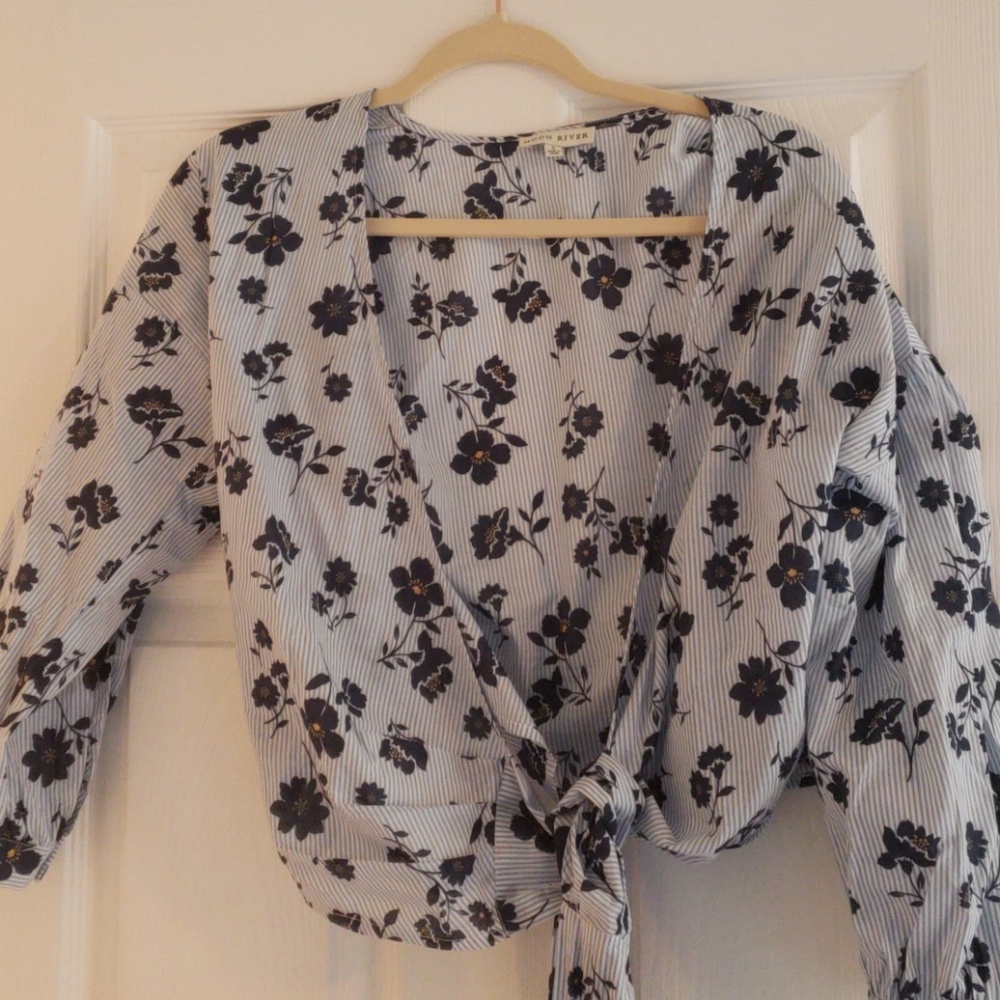 Wrap top
